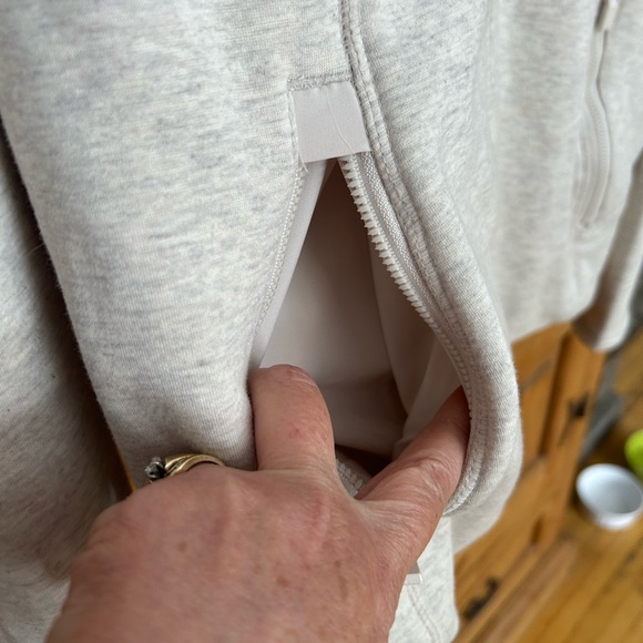 90 DEGREE by Reflex Hoodie with Faux Fur - Picture 3 of 6